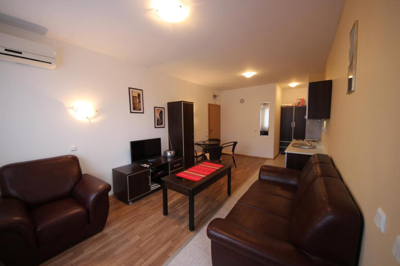 Menada Diamond Bay Apartments Солнечный берег Экстерьер фото