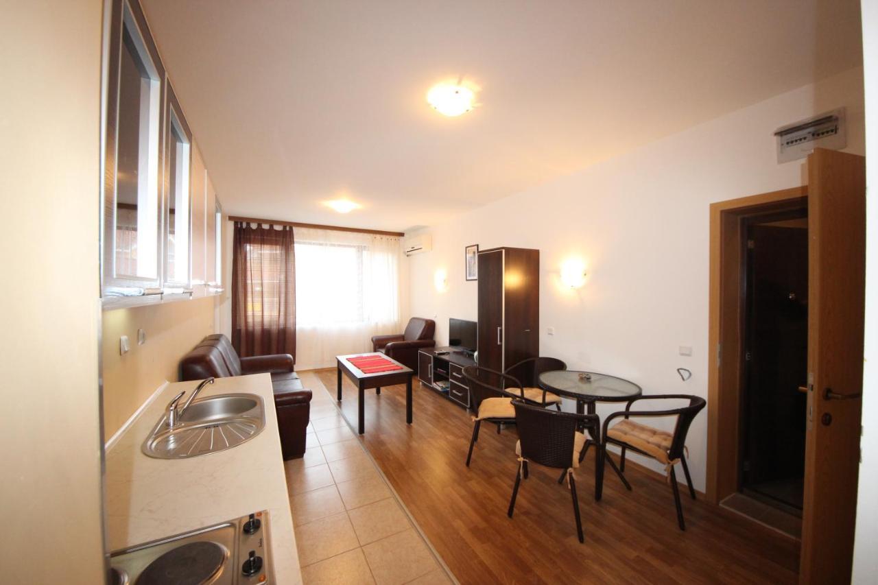 Menada Diamond Bay Apartments Солнечный берег Экстерьер фото
