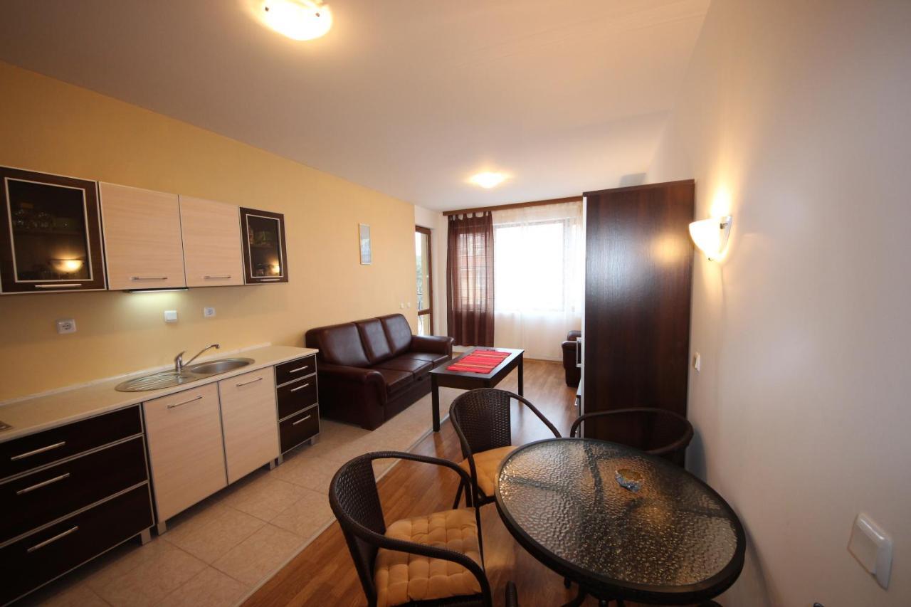 Menada Diamond Bay Apartments Солнечный берег Экстерьер фото
