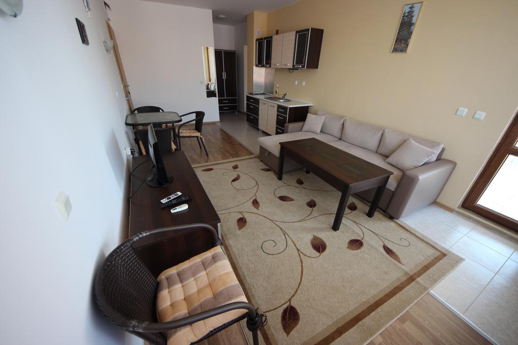 Menada Diamond Bay Apartments Солнечный берег Номер фото