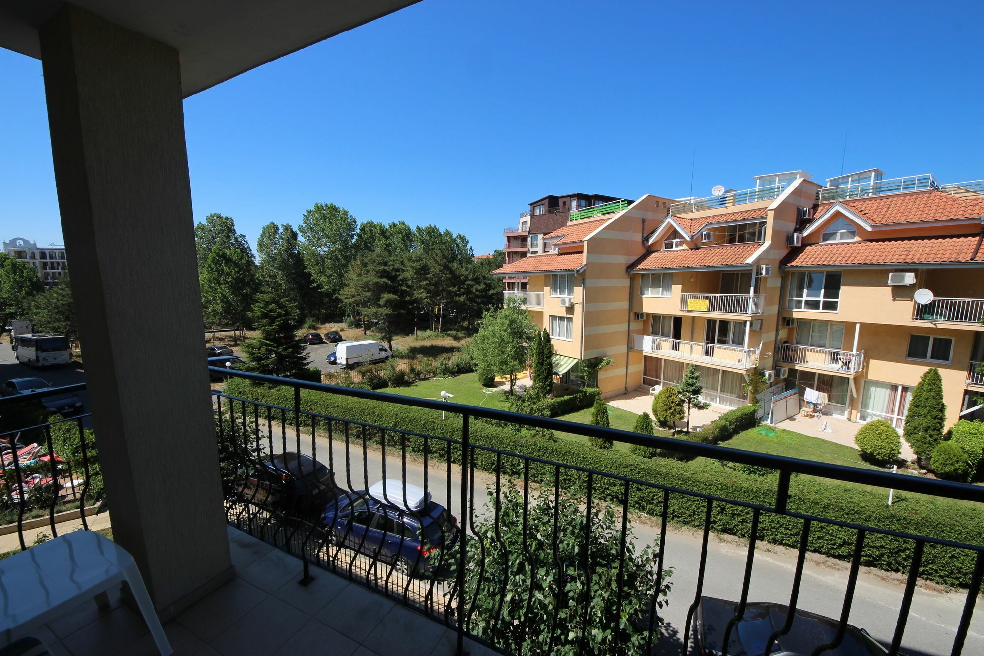 Menada Diamond Bay Apartments Солнечный берег Экстерьер фото